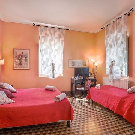לוקה Antica Residenza Santa Chiara -City Center מראה חיצוני תמונה