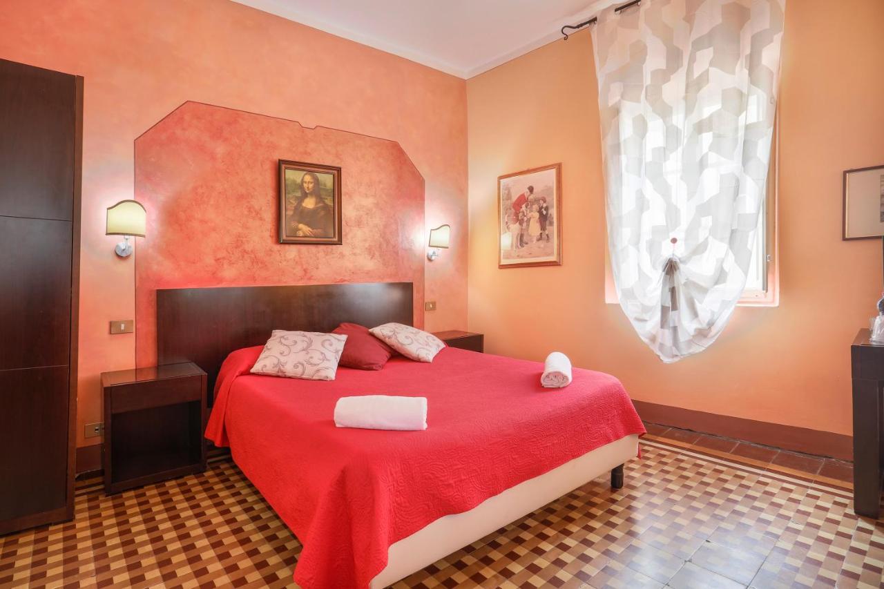 לוקה Antica Residenza Santa Chiara -City Center מראה חיצוני תמונה